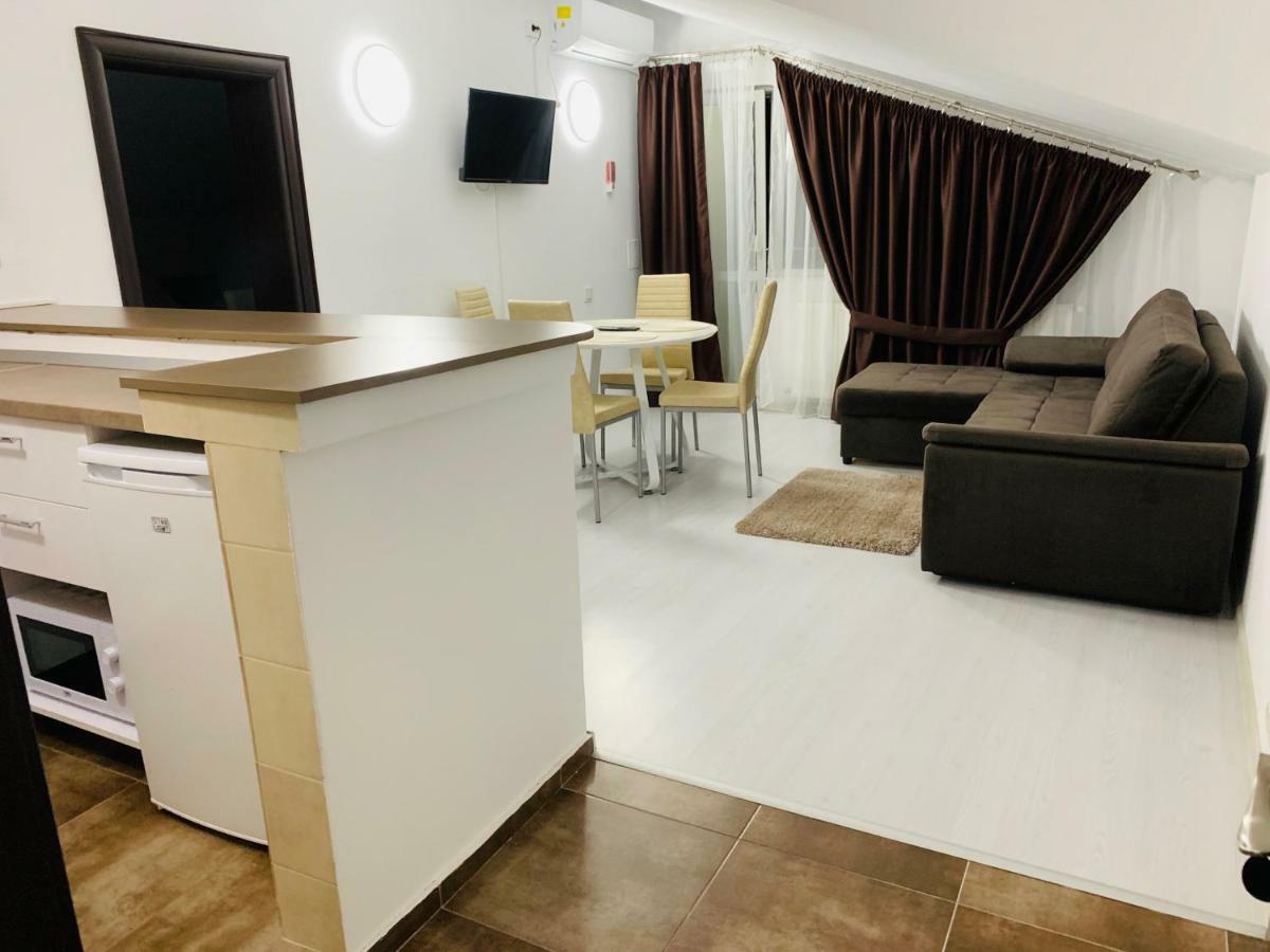 Fast Airport Accomodation Otopeni Dış mekan fotoğraf